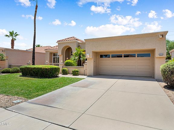 3rd image of 14147 W DESERT GLEN Drive