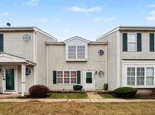 1911 Cherrywood Ct, Joliet, IL