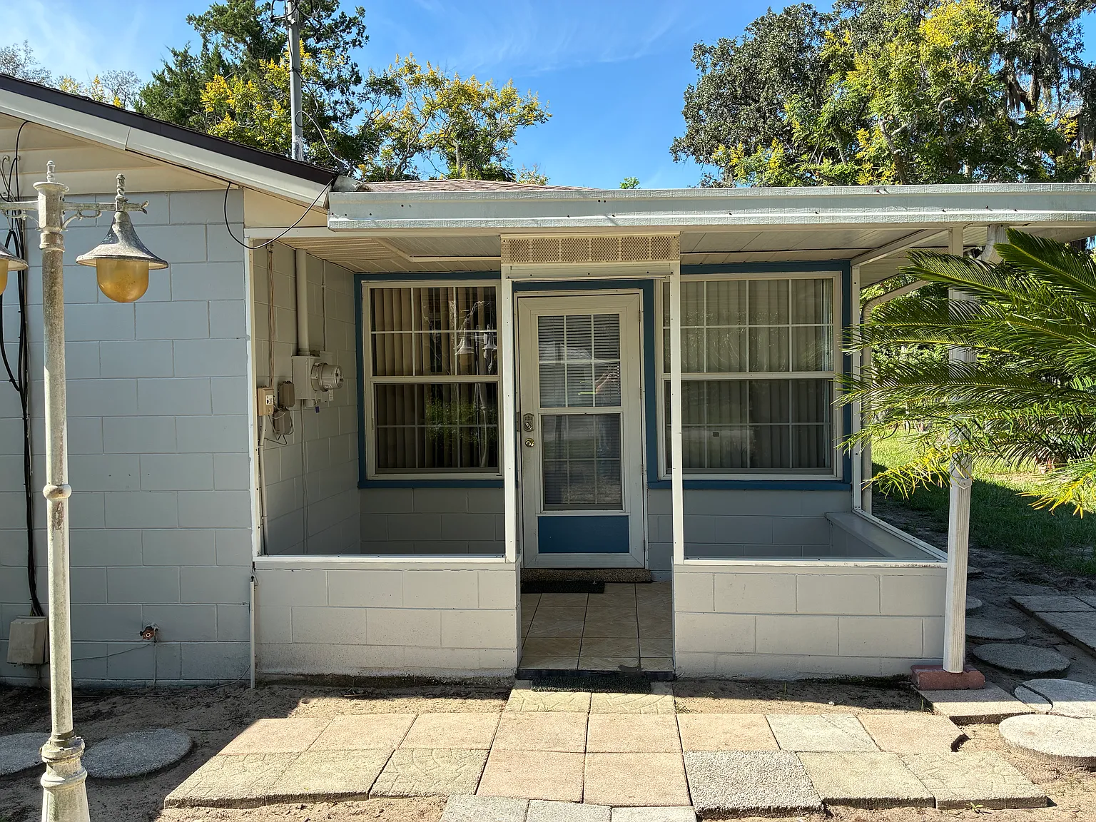 3 bed, 1.5 bath, 1626 sqft, $1,800 — Photo 3