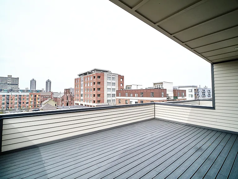 519 Fulton St — Photo 60