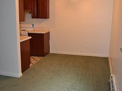 5th image of 6011 N Winthrop Ave APT 208