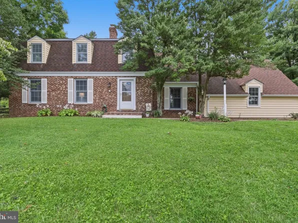 6102 Ridgeline Dr, Mount Airy, MD 21771