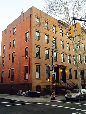 Rented by Engel and Völkers Brownstone Brooklyn | media 40