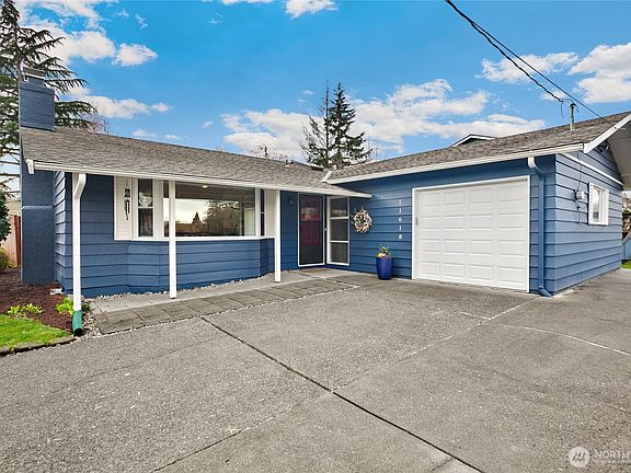 4th image of 11618 SE 166th Place