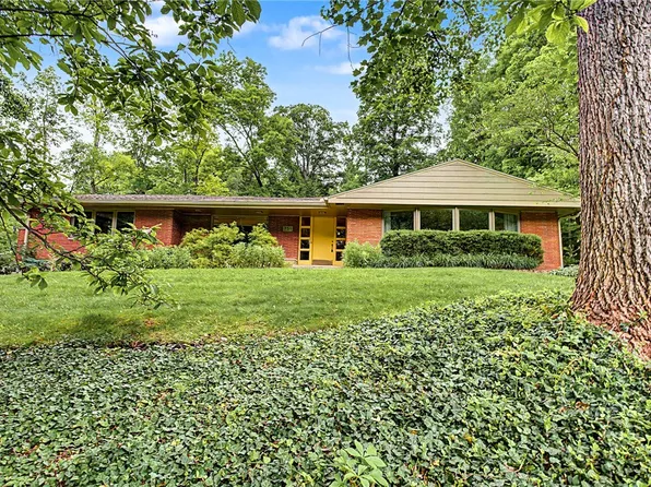 751 Laurelwood Rd, Dayton, OH 45419