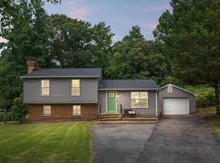 4700 Tamworth Ct, Temple Hills, MD 20748