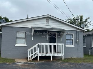 909 Cleveland St, Griffin, GA 30223