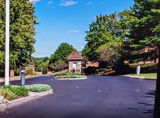 112 Victoria St, Windsor, CT 06095