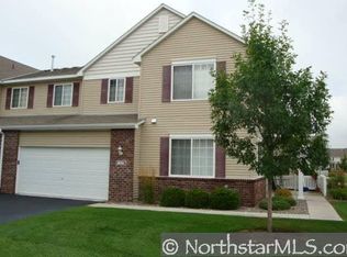 10885 Oak Grove Cir, Saint Paul, MN 55129
