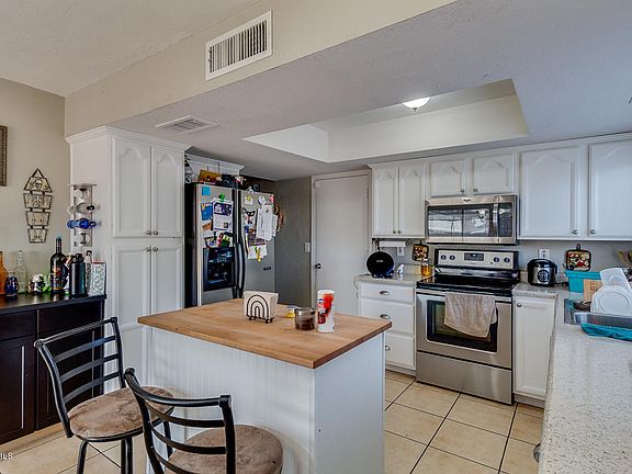 5th image of 4645 N 75th Dr