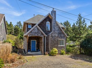 5363 Woodlawn St W, Oceanside, OR 97134