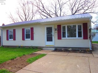 319 Magnolia Rd, Huron, OH 44839