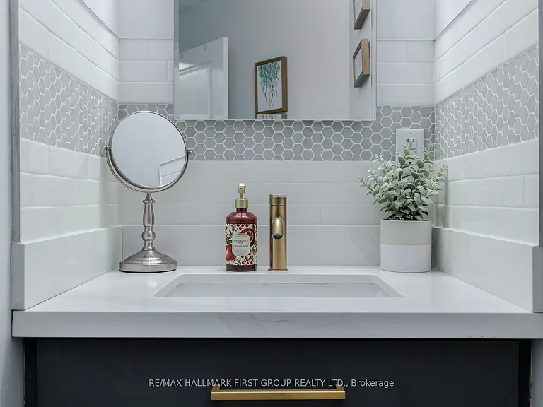 84 Aspen Springs Dr #201 — Photo 29