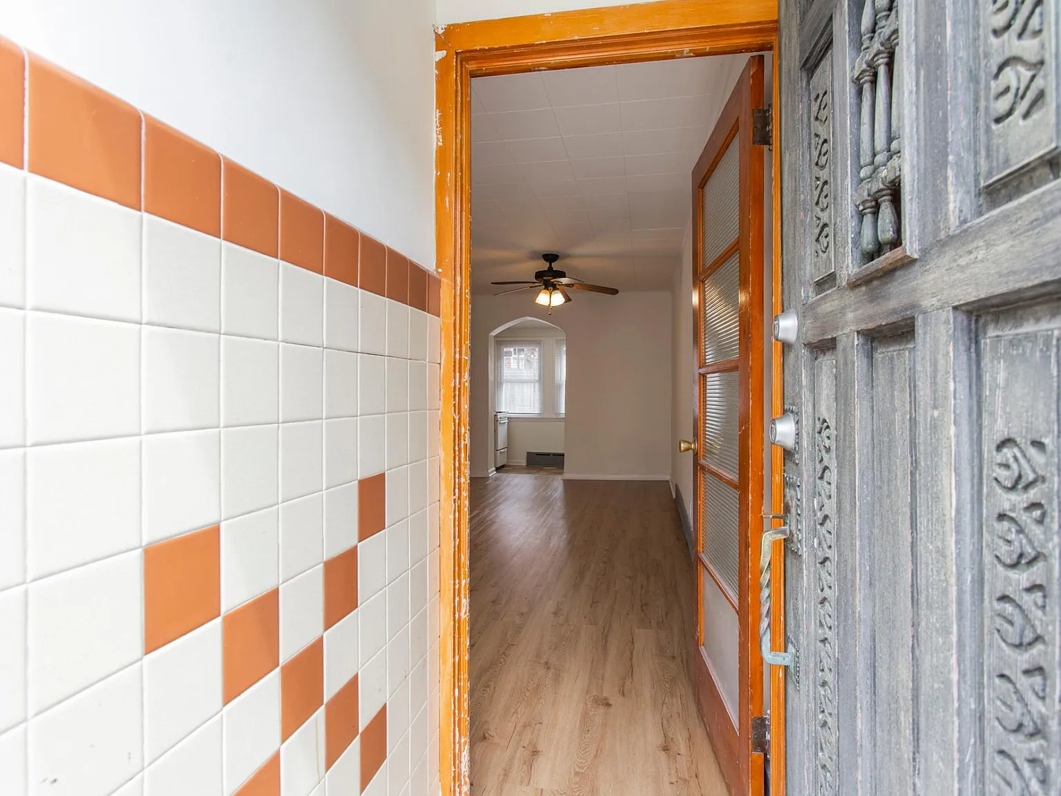 1 bed, 722 sqft, $1,745 — Photo 2