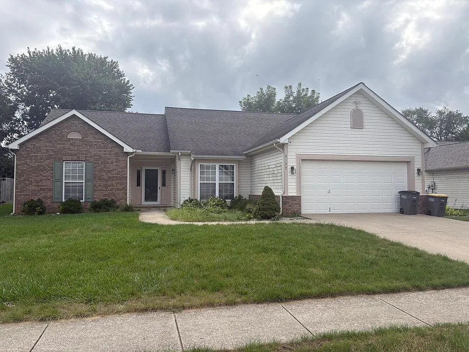 2127 Longspur Dr