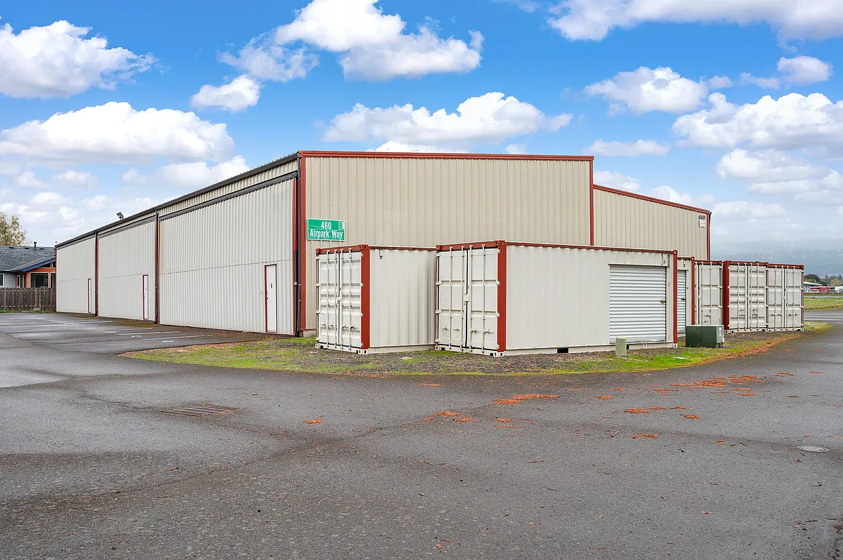 Building Photo - 460 S Airpark Way #A