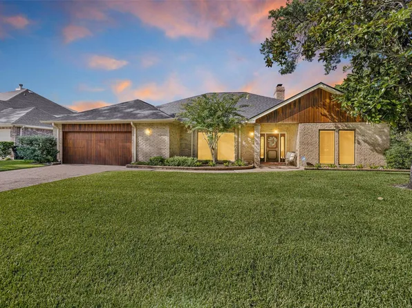 11710 Willowrun Dr, Montgomery, TX 77356