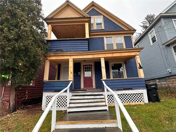 102 Mooney Ave, Syracuse, NY 13206
