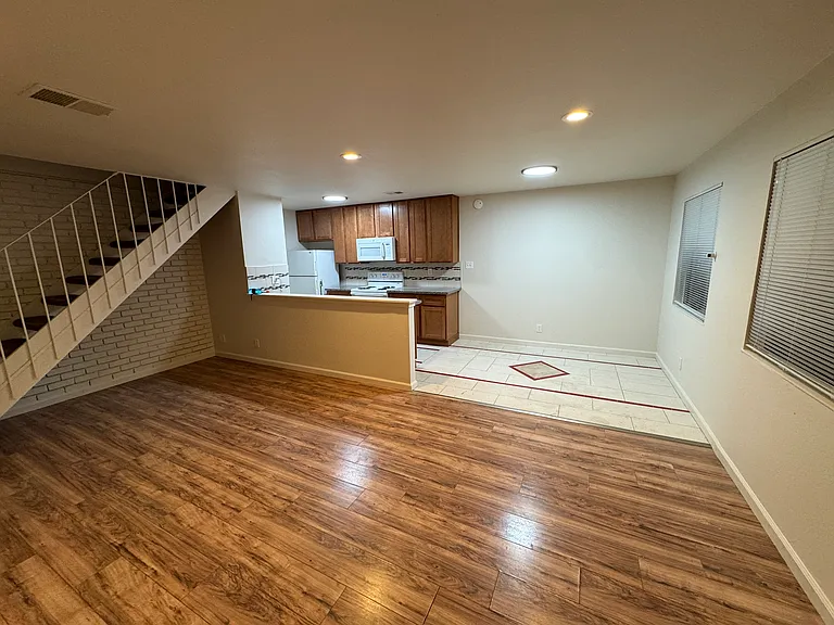 2317 Lemontree Way #3 — Photo 3