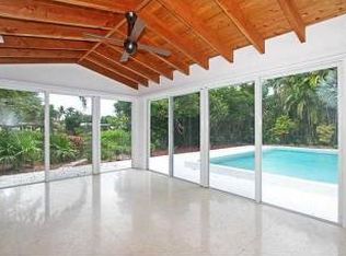 6490 SW 74th St, South Miami, FL 33143