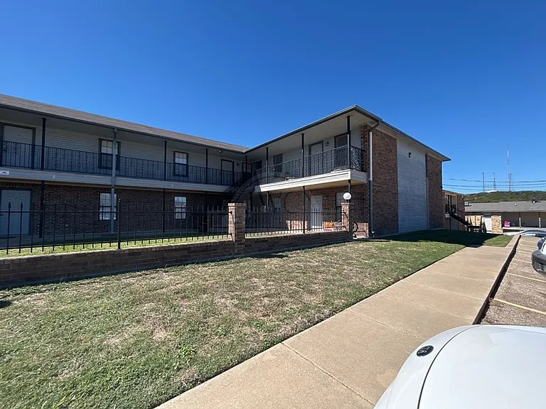 103 W Truman Ave, Copperas Cove — Photo 17