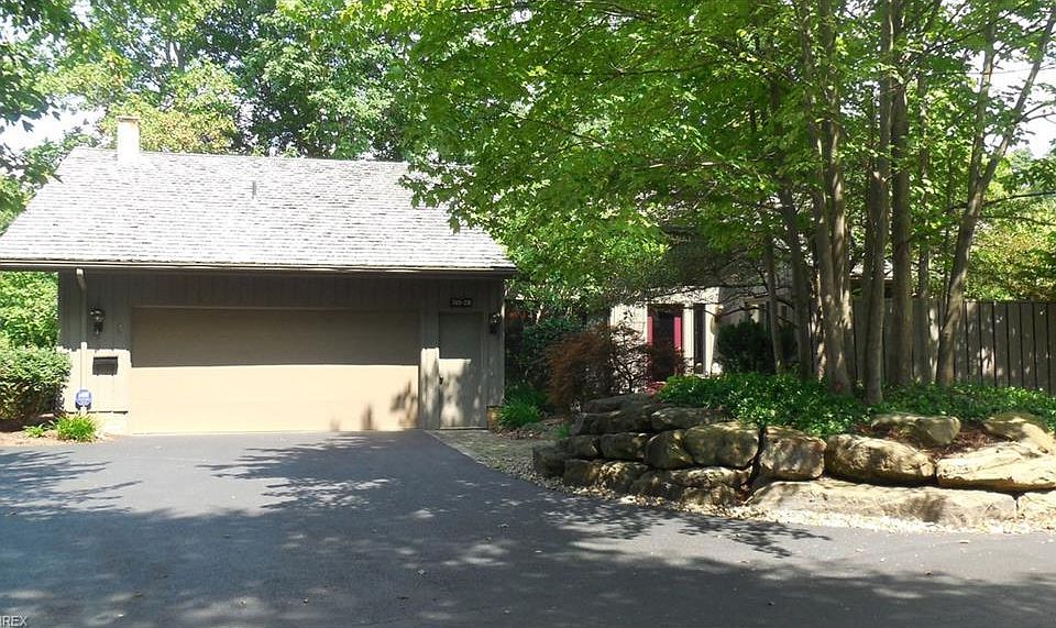 1st image of 765-28 Windward Dr