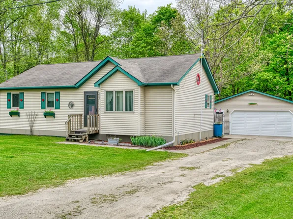 3344 Hogback Rd, Fowlerville, MI 48836