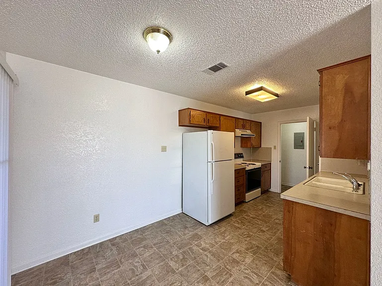 2609 Bermuda Drive — Photo 33
