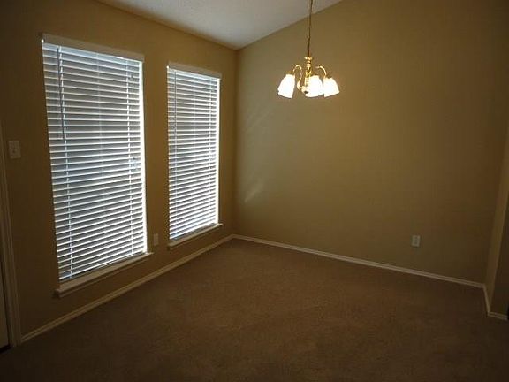 3rd image of 6108 King William Dr