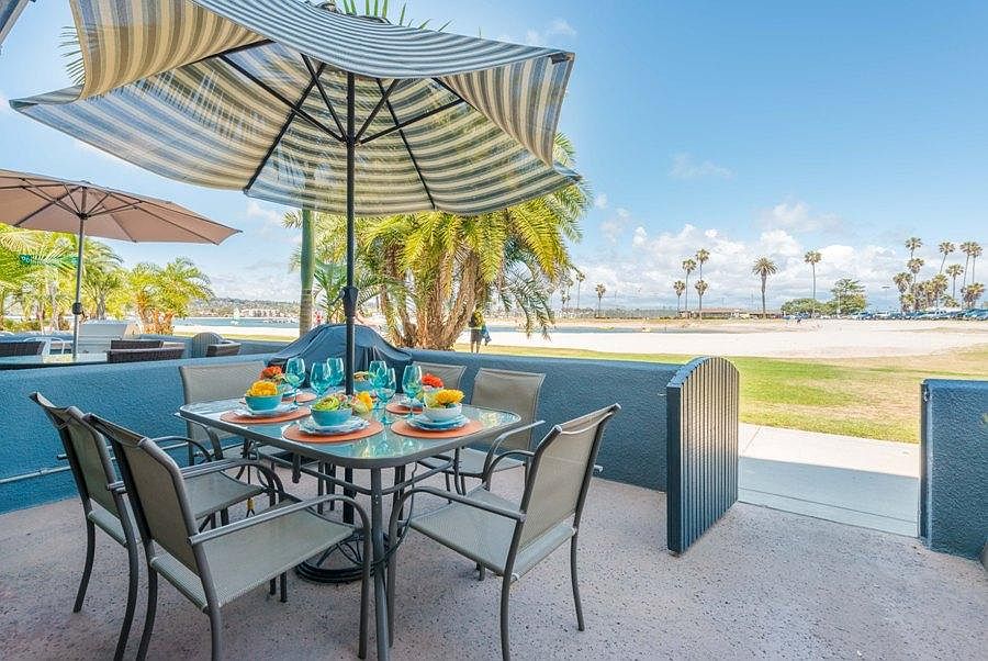 1st image of 3716 Bayside Walk