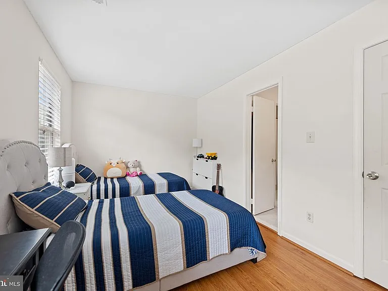 15226 Wentwood Ln — Photo 13