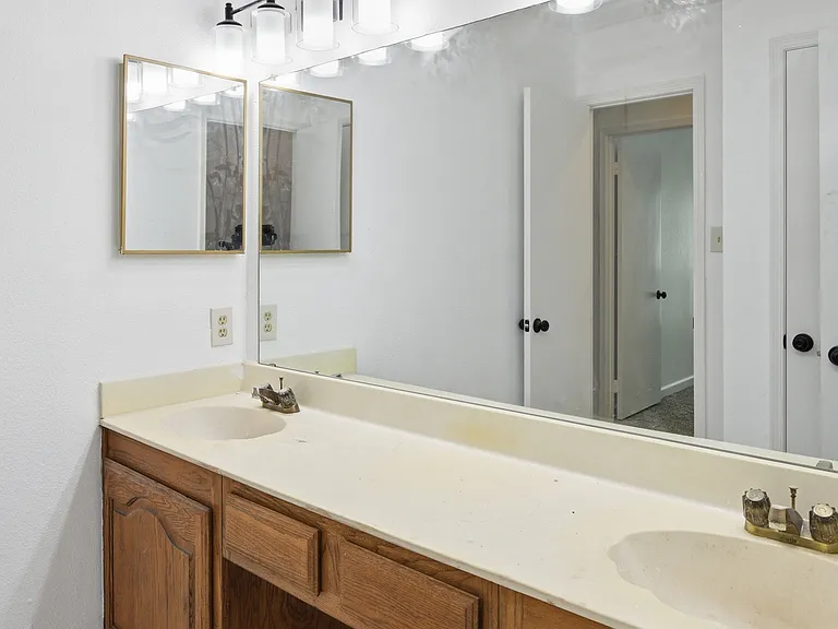 9305 Shipman St — Photo 26