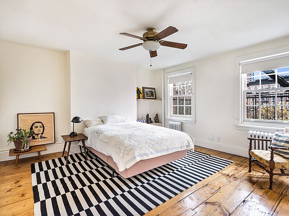 5th image of 331 W 20th St #2