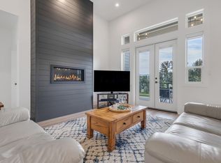 50778 Ledgestone Pl #17, Chilliwack, BC V2P0E7