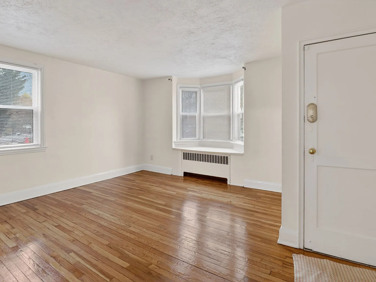 6133 Parkway Drive #1 - 1 — Photo 3