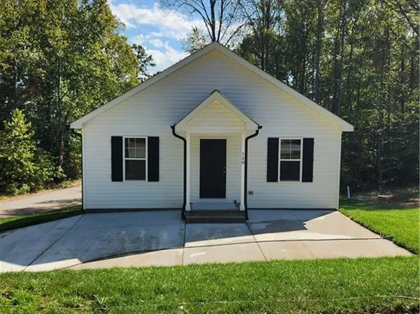 108 Gene Hairston St, Madison, NC 27025