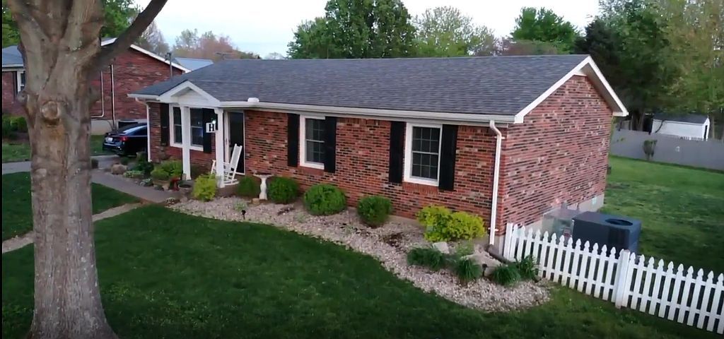 125 Hillcrest Dr - Property Image