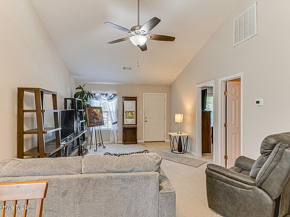 5th image of 651 Brook Trail