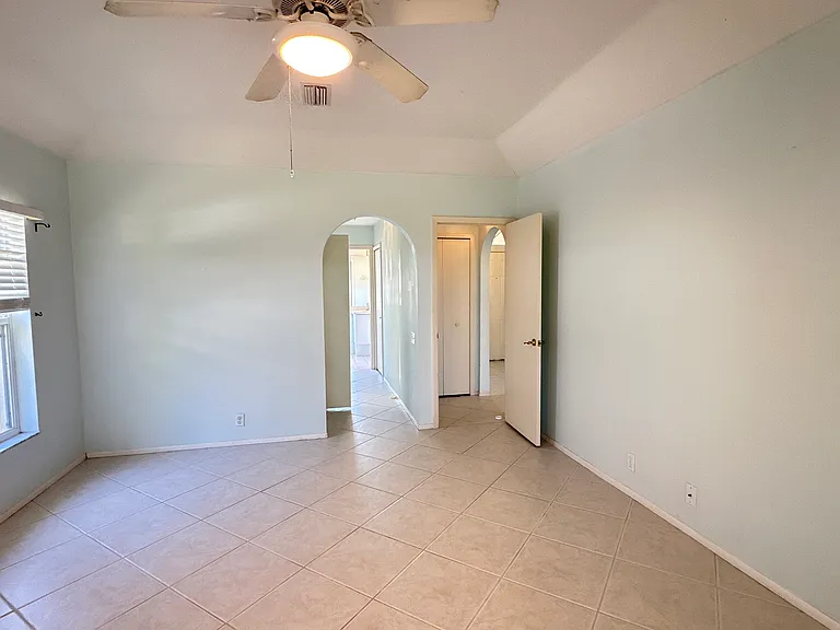 2326 Harrier Way — Photo 17