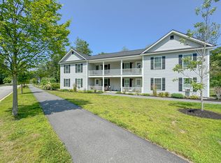 53 Aster Ln UNIT 1, Cape Elizabeth, ME 04107
