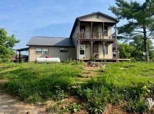 2090 Courtney Rd, Whitesburg, TN 37891