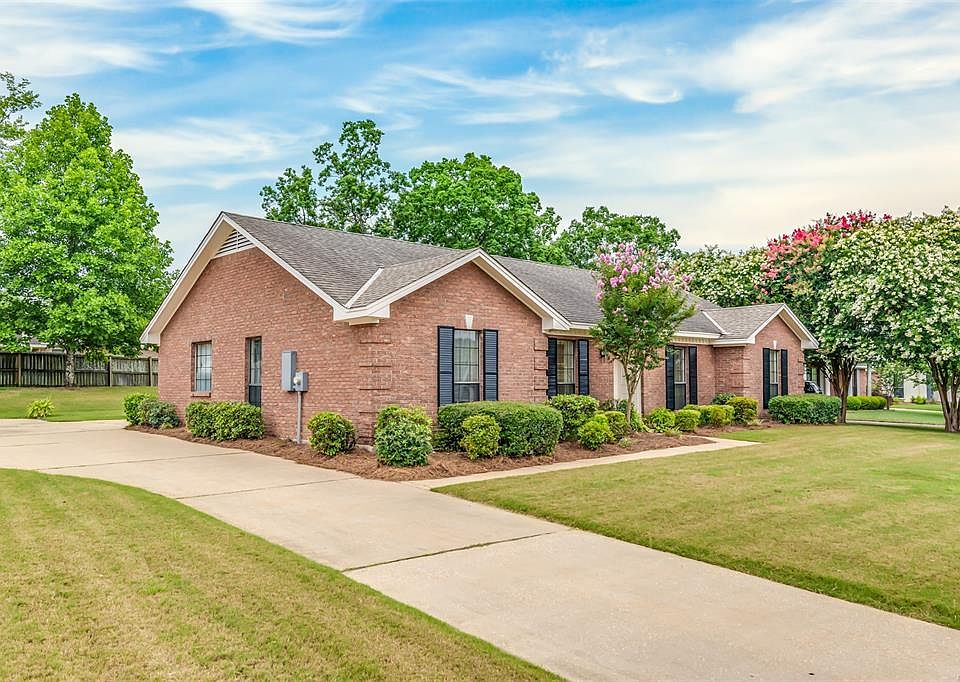 1st image of 6212 Stowers Pl