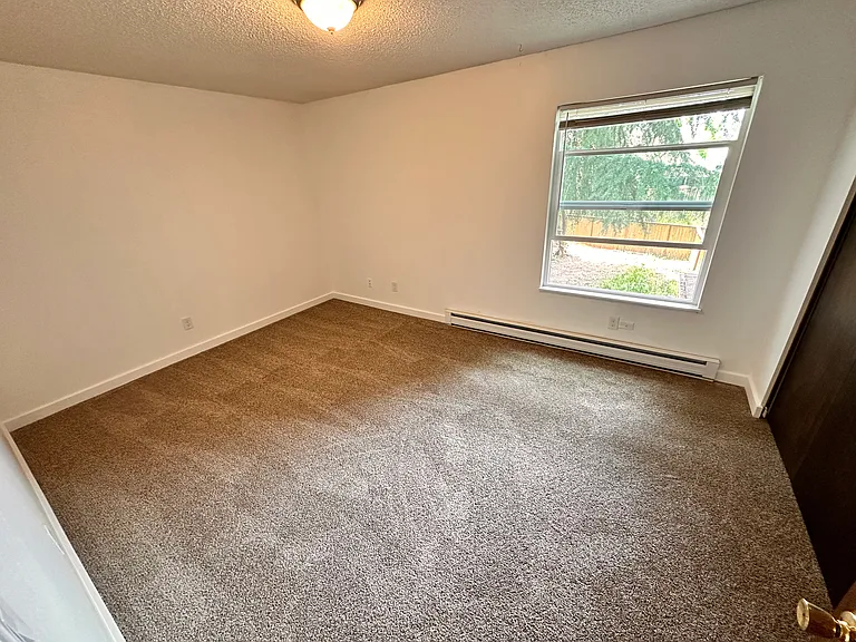 9984 SW Garrett St — Photo 13