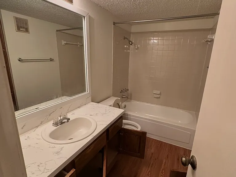 218 N Texas Blvd #306 — Photo 5