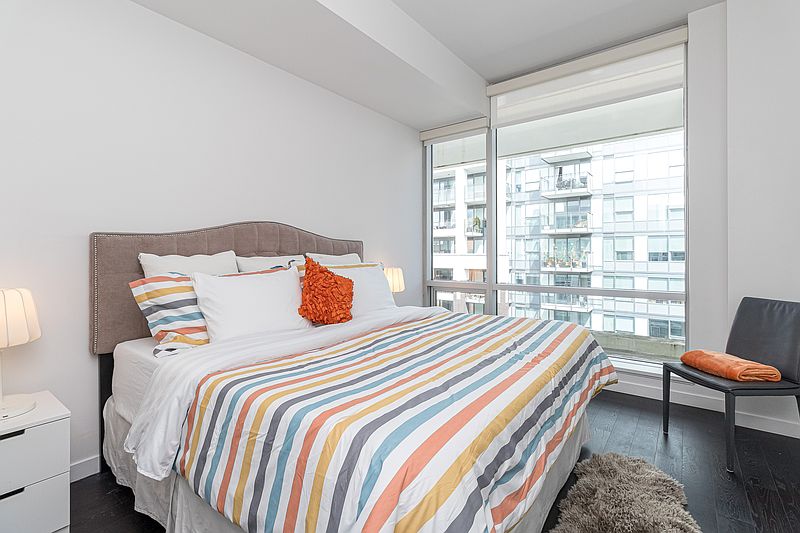 Victoria Apartment for rent - 2 Bedrooms — photo 18