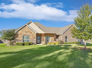 251 Olde Towne Rd, Paradise, TX 76073