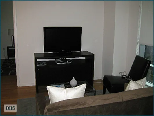 Rented by Brown Harris Stevens | media 39