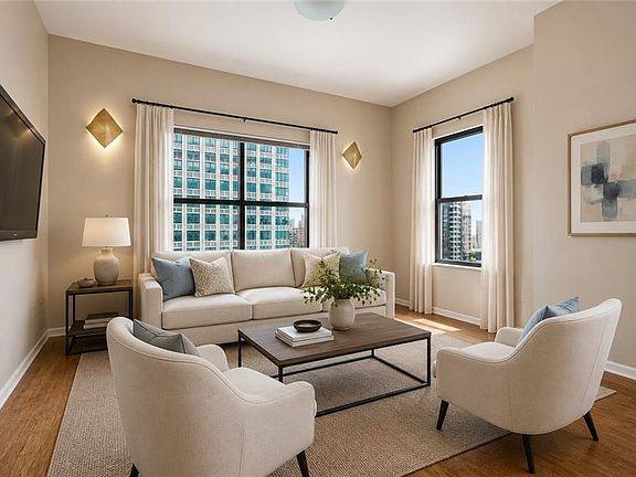 4th image of 3040 Peachtree Rd NW Unit 1503