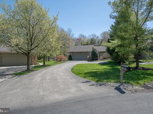 1076 Broadmoor Rd, Bryn Mawr, PA 19010