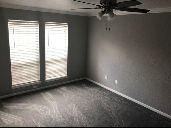 2nd image of 12815 Woodlite Ln